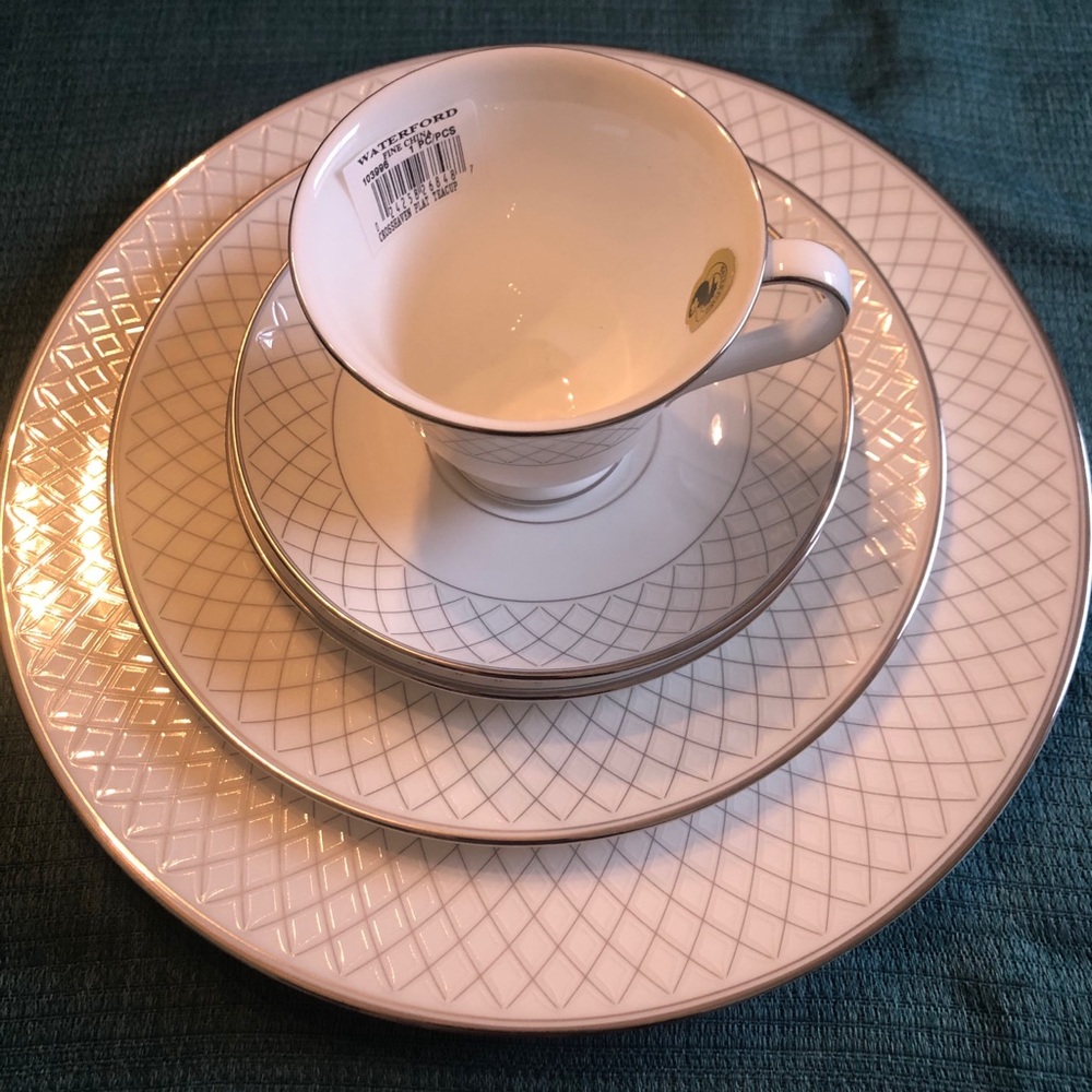 Waterford Crosshaven Platinum 5 pc place setting